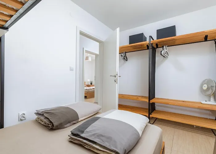 Apartment Aurora
