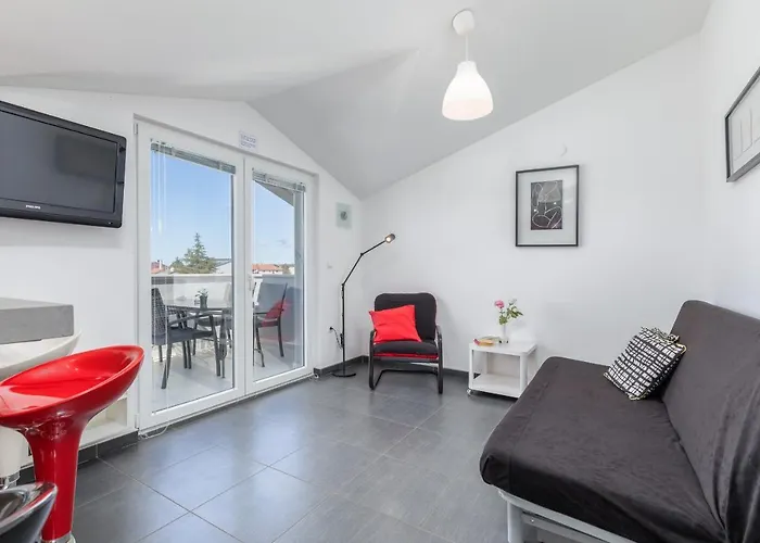 Aurora Apartment